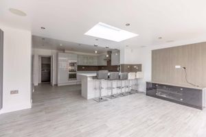 Dining room / Kitchen- click for photo gallery